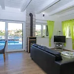 Steinhaus Mediterra Mit Pool & Meerblick - Lukoran, Insel Ugljan Bei Zadar *