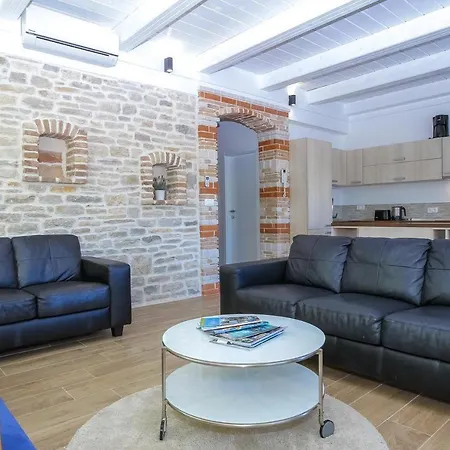 Casa de Férias Steinhaus Mediterra Mit Pool & Meerblick - Lukoran, Insel Ugljan Bei Zadar *