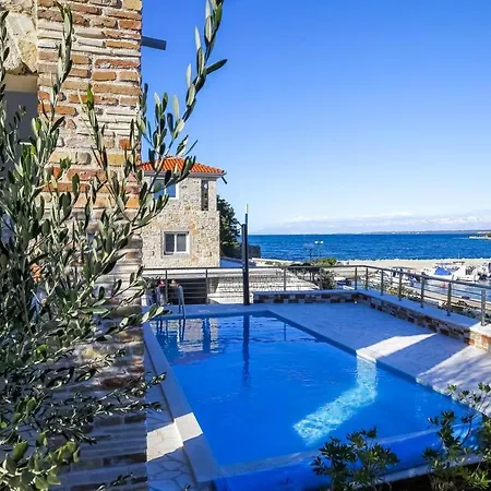Casa de Férias Steinhaus Mediterra Mit Pool & Meerblick - Lukoran, Insel Ugljan Bei Zadar