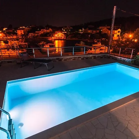 Steinhaus Mediterra Mit Pool & Meerblick - Lukoran, Insel Ugljan Bei Zadar Casa de Férias *