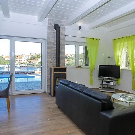 Steinhaus Mediterra Mit Pool & Meerblick - Lukoran, Insel Ugljan Bei Zadar *