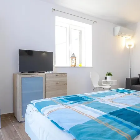 Steinhaus Mediterra Mit Pool & Meerblick - Lukoran, Insel Ugljan Bei Zadar * Lukoran