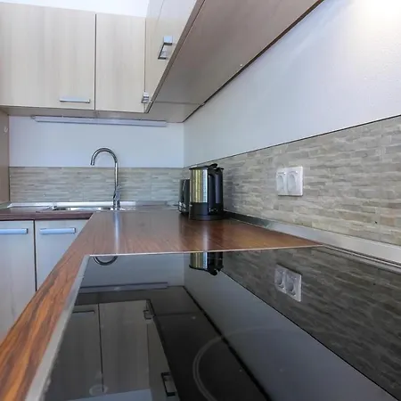 Steinhaus Mediterra Mit Pool & Meerblick - Lukoran, Insel Ugljan Bei Zadar Casa de Férias Lukoran
