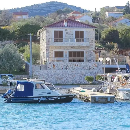 Steinhaus Mediterra Mit Pool & Meerblick - Lukoran, Insel Ugljan Bei Zadar