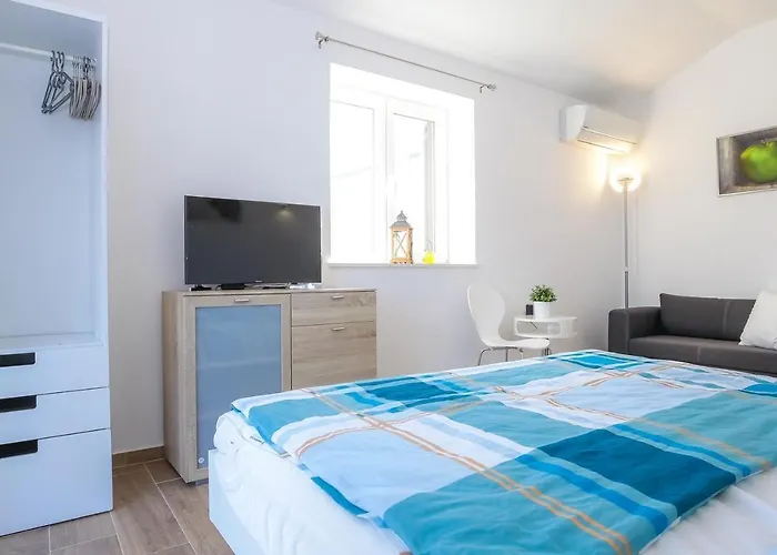 Steinhaus Mediterra Mit Pool & Meerblick - Lukoran, Insel Ugljan Bei Zadar * Lukoran