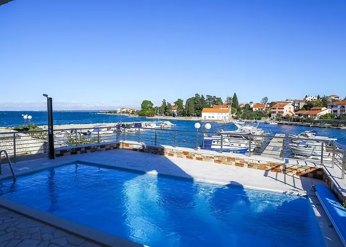 Steinhaus Mediterra Mit Pool & Meerblick - Lukoran, Insel Ugljan Bei Zadar *
