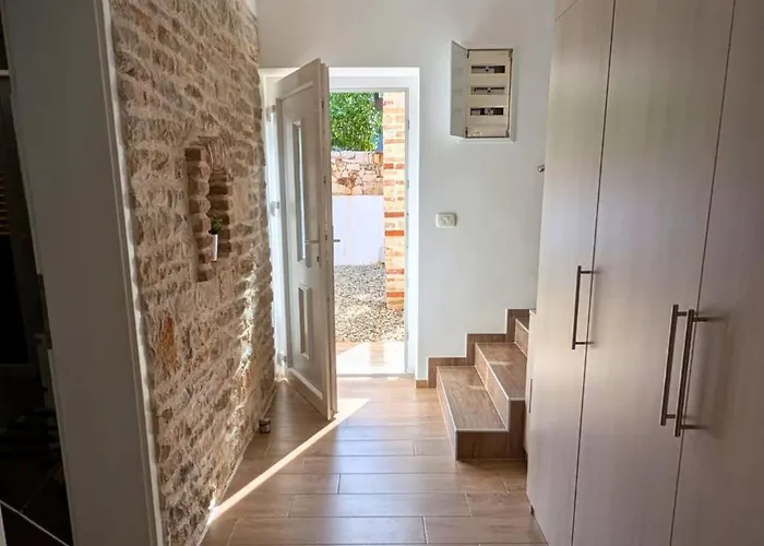 Steinhaus Mediterra Mit Pool & Meerblick - Lukoran, Insel Ugljan Bei Zadar بيت للعطل
