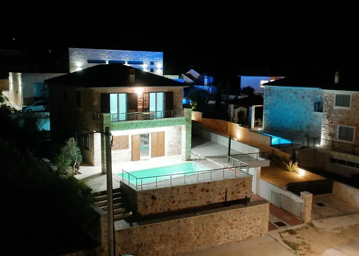 Steinhaus Mediterra Mit Pool & Meerblick - Lukoran, Insel Ugljan Bei Zadar