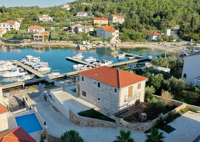 Steinhaus Mediterra Mit Pool & Meerblick - Lukoran, Insel Ugljan Bei Zadar بيت للعطل *