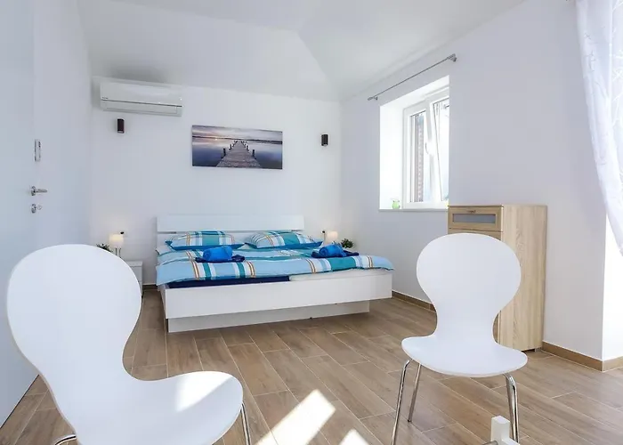 Steinhaus Mediterra Mit Pool & Meerblick - Lukoran, Insel Ugljan Bei Zadar Дом отдыха
