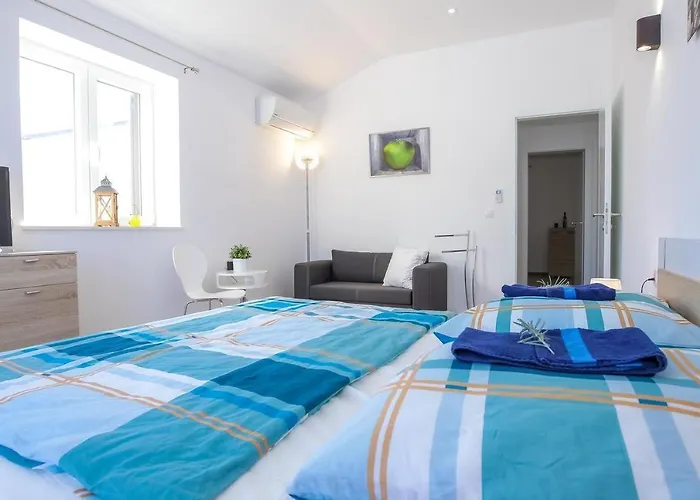 Steinhaus Mediterra Mit Pool & Meerblick - Lukoran, Insel Ugljan Bei Zadar Lukoran